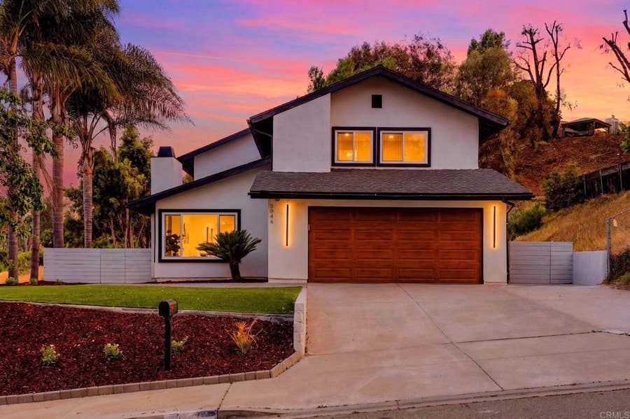 Property photo for 2640 Chestnut Avenue, Carlsbad, CA
