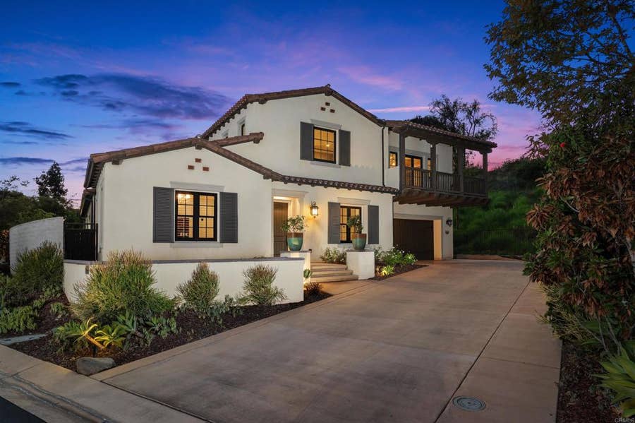 Property photo for 7922 Silvery Moon Ln, Rancho Santa Fe, CA