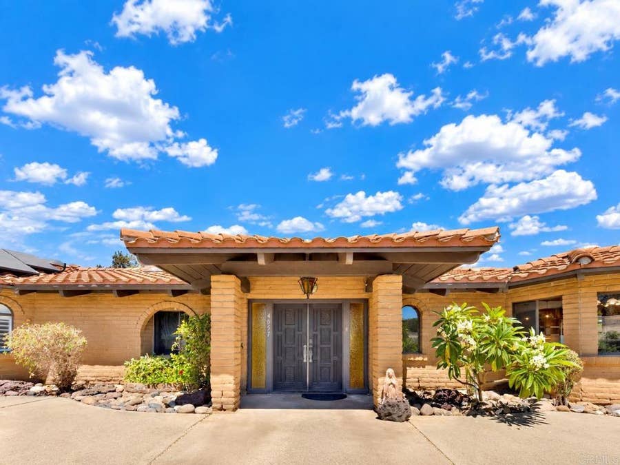 Property photo for 4057 Ladera Vista, Fallbrook, CA