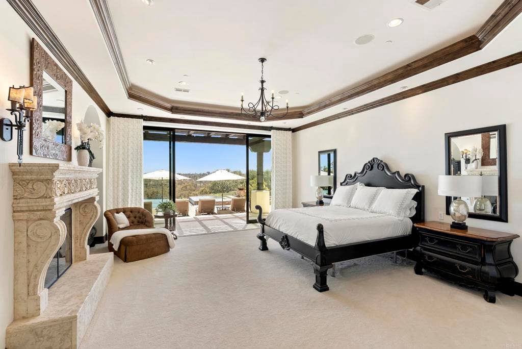 5293 La Glorieta, Rancho Santa Fe, CA 92067 5293 La Glorieta, Rancho Santa Fe, CA 92067