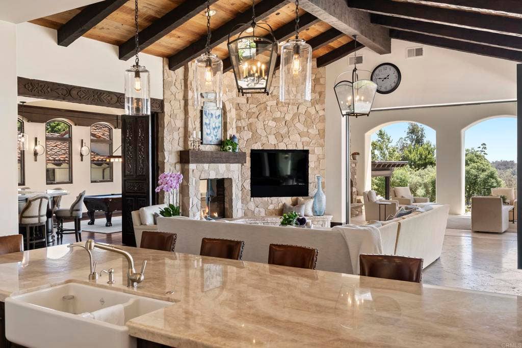 5293 La Glorieta, Rancho Santa Fe, CA 92067 5293 La Glorieta, Rancho Santa Fe, CA 92067