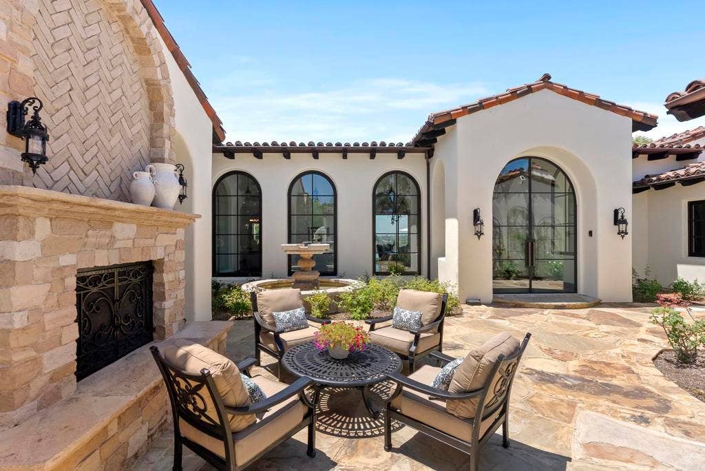 5293 La Glorieta, Rancho Santa Fe, CA 92067 5293 La Glorieta, Rancho Santa Fe, CA 92067