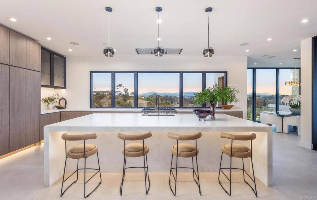 15575 Las Planideras, Rancho Santa Fe, CA 92067 15575 Las Planideras, Rancho Santa Fe, CA 92067