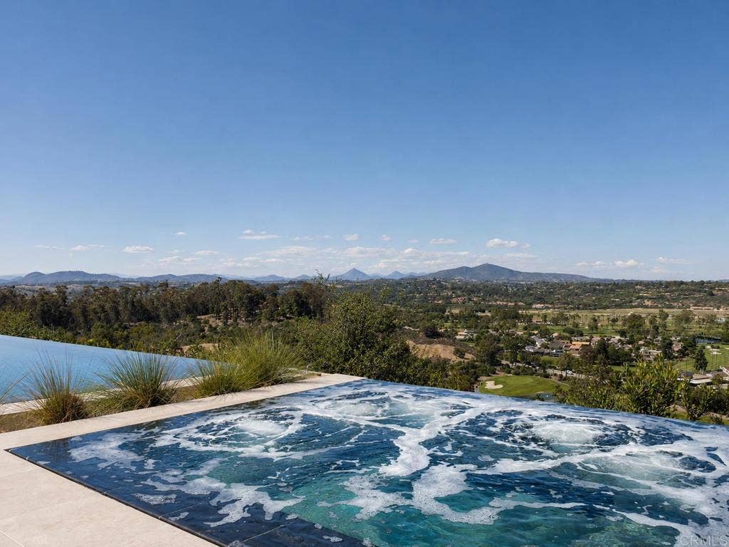 15575 Las Planideras, Rancho Santa Fe, CA 92067 15575 Las Planideras, Rancho Santa Fe, CA 92067