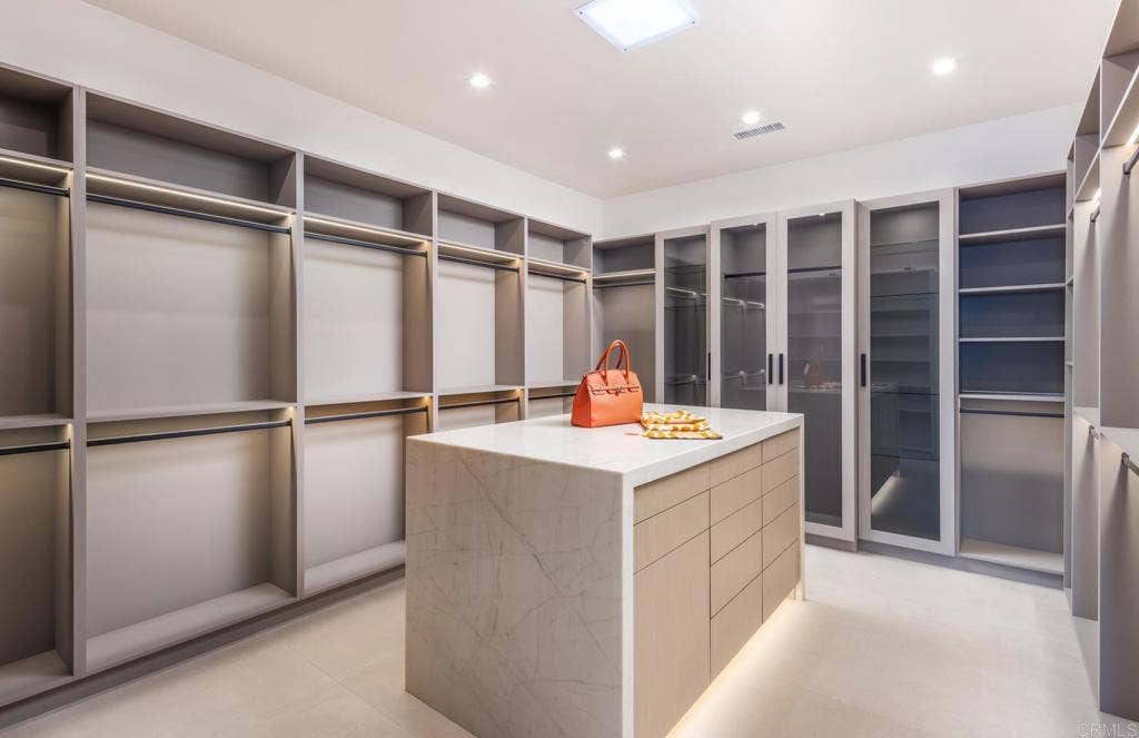 15575 Las Planideras, Rancho Santa Fe, CA 92067 15575 Las Planideras, Rancho Santa Fe, CA 92067