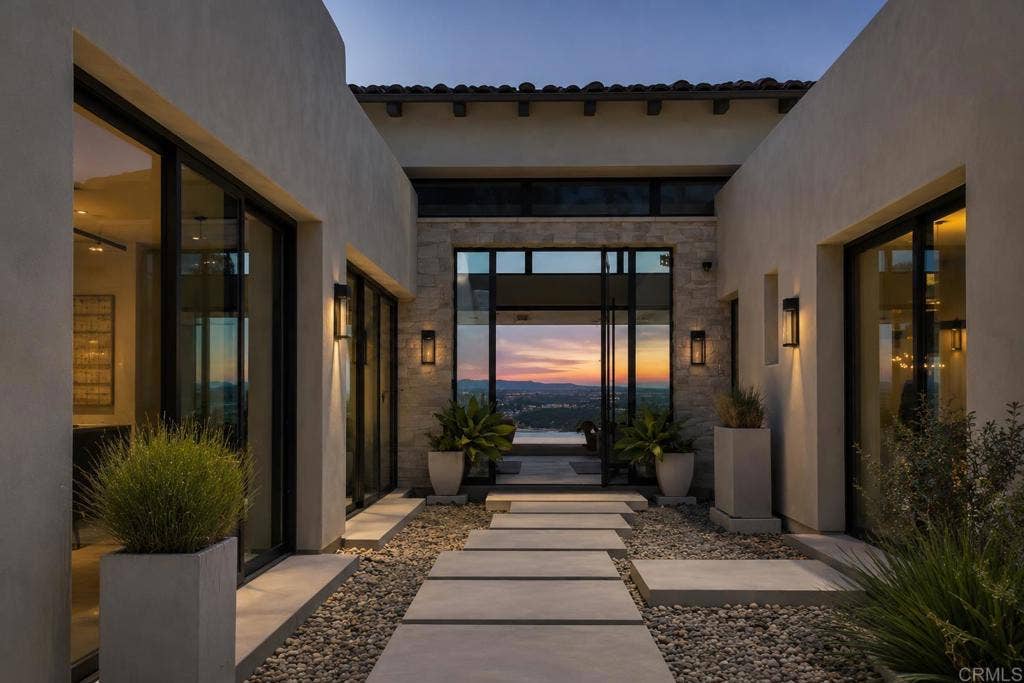 15575 Las Planideras, Rancho Santa Fe, CA 92067 15575 Las Planideras, Rancho Santa Fe, CA 92067