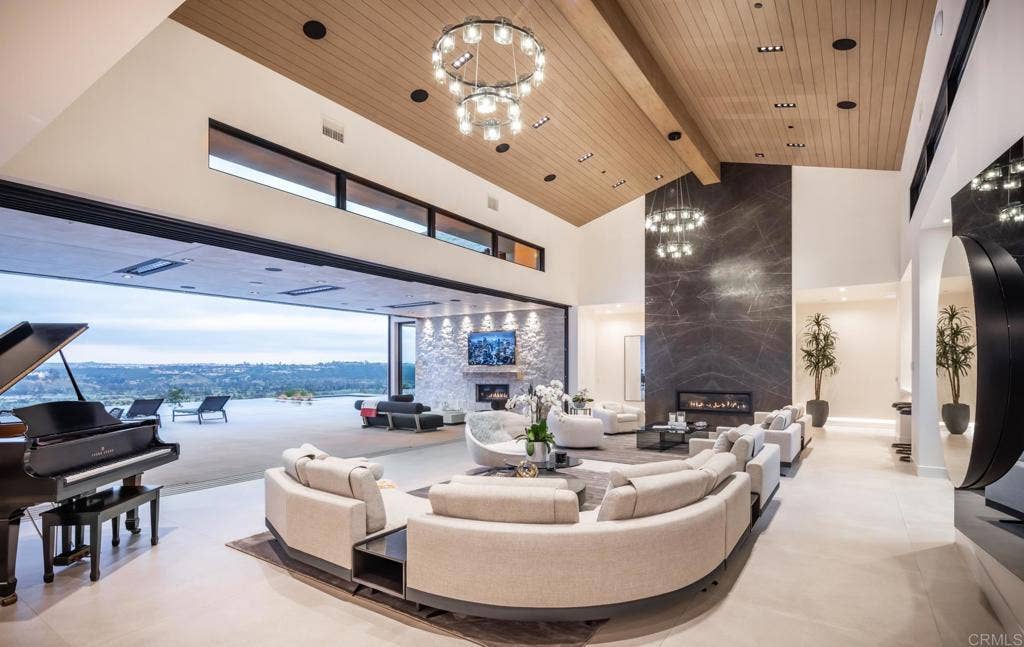 15575 Las Planideras, Rancho Santa Fe, CA 92067 15575 Las Planideras, Rancho Santa Fe, CA 92067
