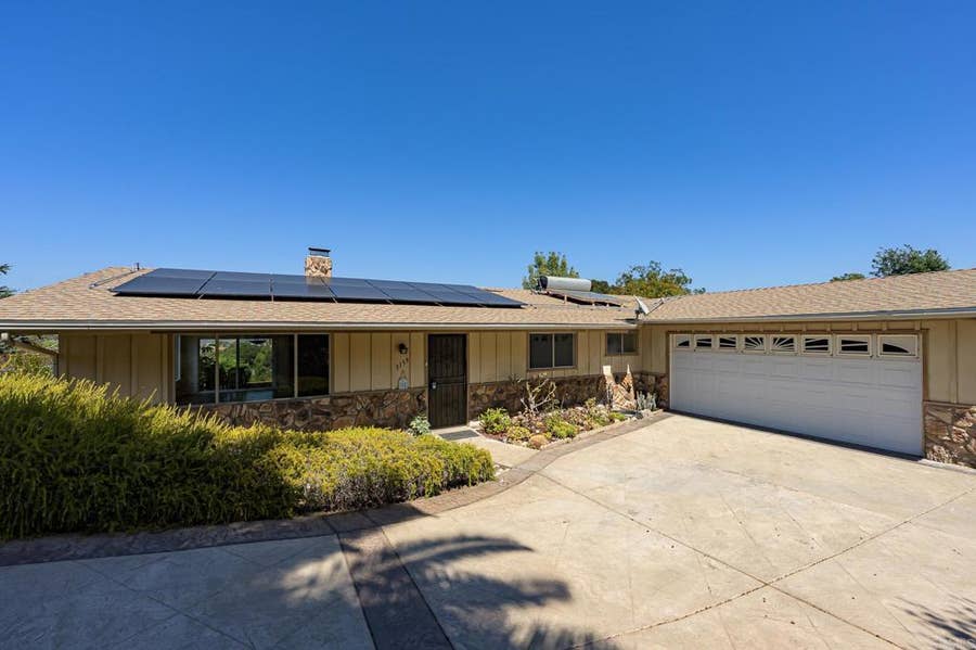 Property photo for 3159 Blackwell Drive, Vista, CA