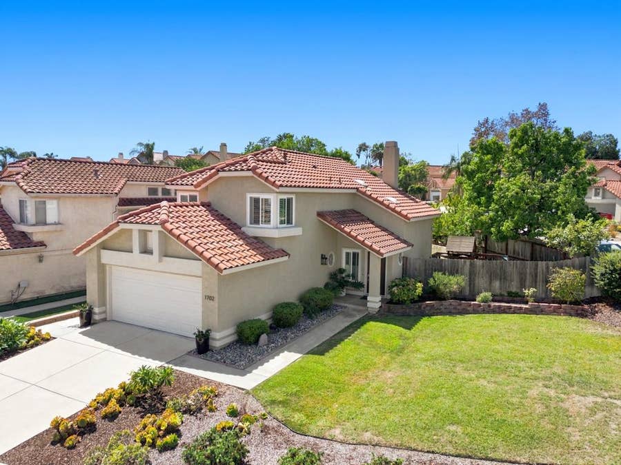 Property photo for 1702 Avenida Vista Labera, Oceanside, CA