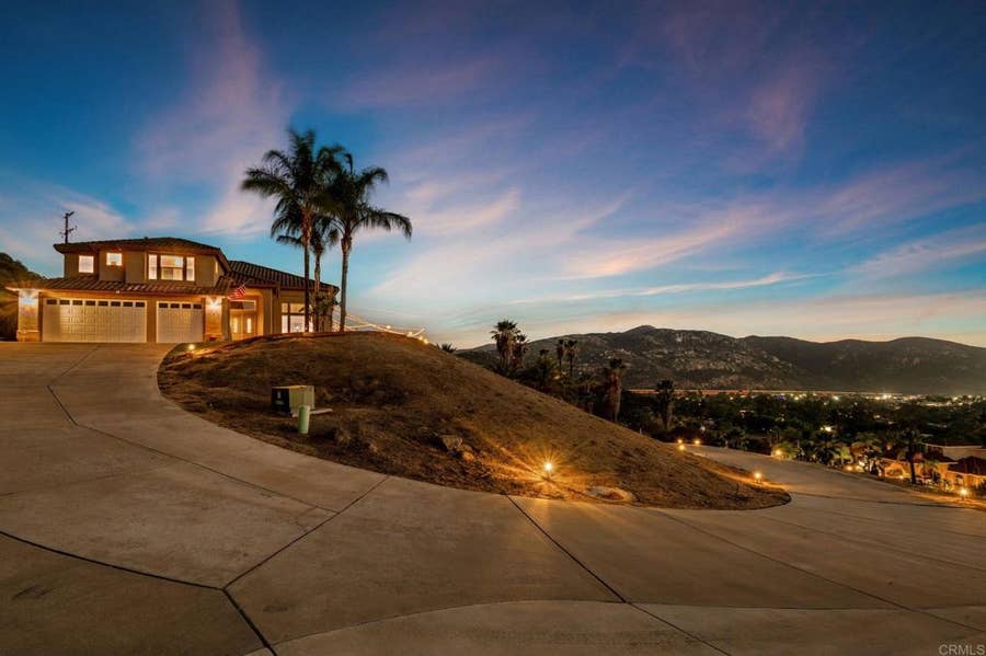Property photo for 15844 Broad Oaks Road, El Cajon, CA