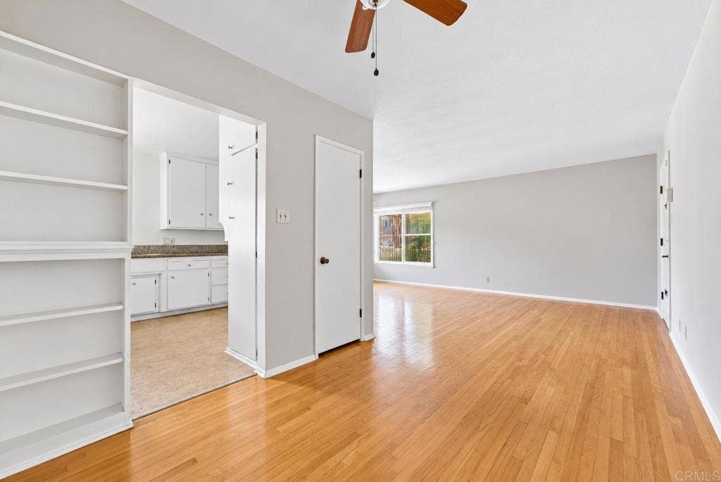 2075 E Appleton Street, #27, Long Beach, CA 90803 2075 E Appleton Street, #27, Long Beach, CA 90803
