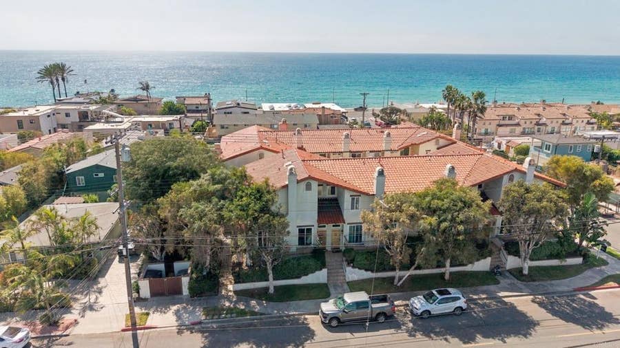 Property photo for 175 Maple Avenue, #4, Carlsbad, CA