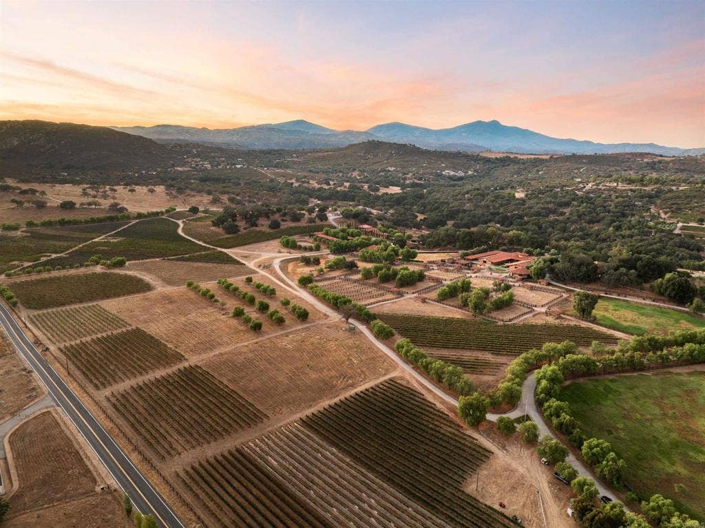 26353 Old Julian Highway, Ramona, CA 92065 26353 Old Julian Highway, Ramona, CA 92065