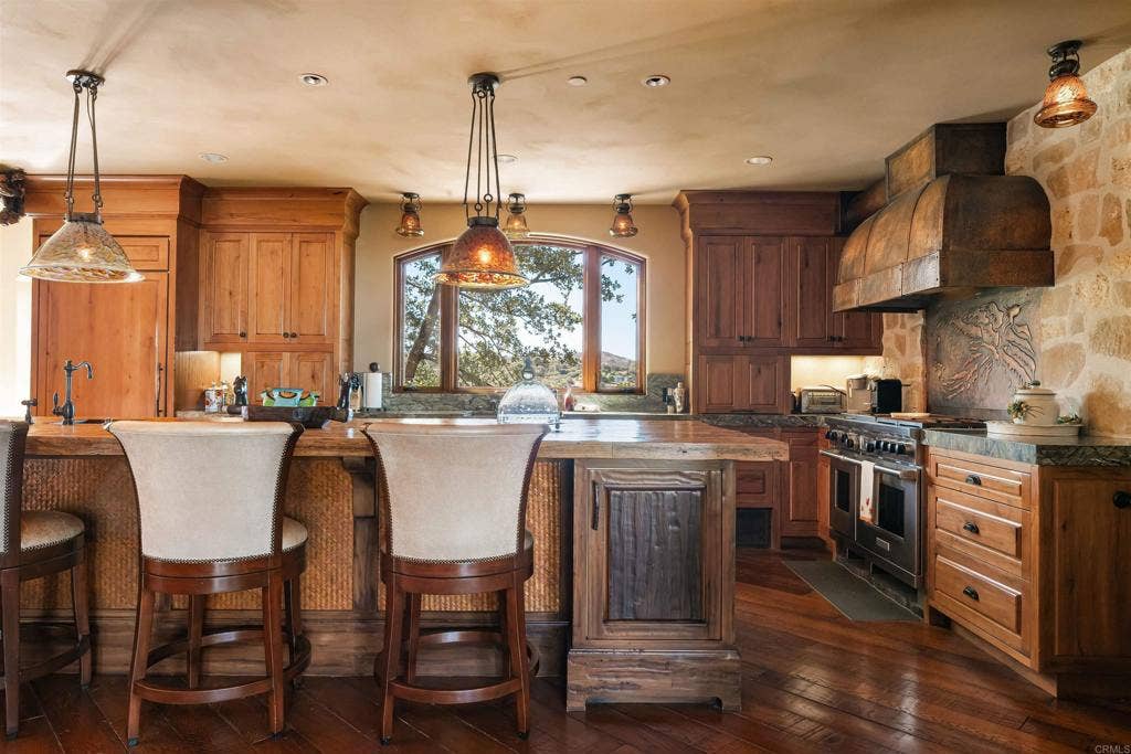 26353 Old Julian Highway, Ramona, CA 92065 26353 Old Julian Highway, Ramona, CA 92065