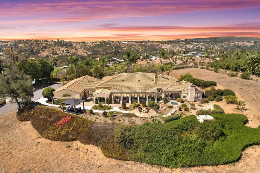 Property photo for 2258 GIRD RD, Fallbrook, CA