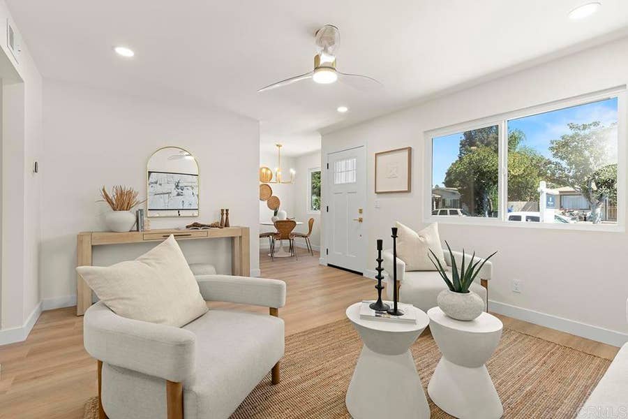Property photo for 117 Magdalena Drive, Oceanside, CA