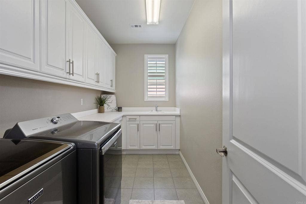 250 Treasure Drive, San Marcos, CA 92078 250 Treasure Drive, San Marcos, CA 92078