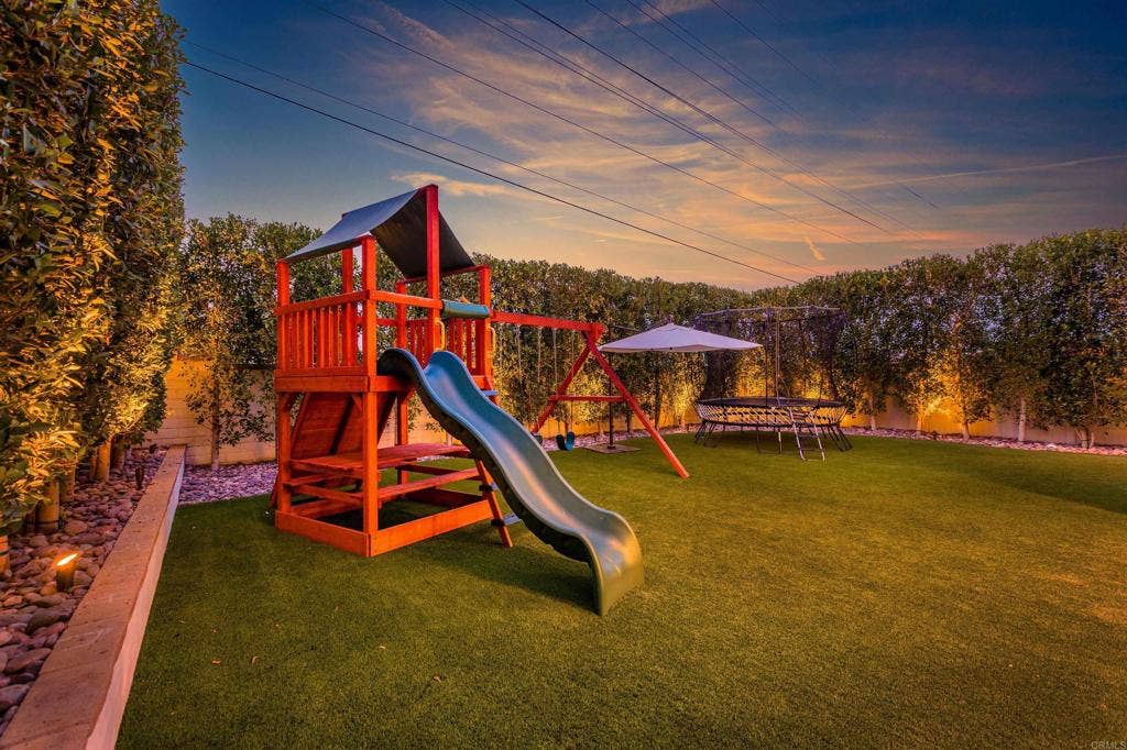 250 Treasure Drive, San Marcos, CA 92078 250 Treasure Drive, San Marcos, CA 92078