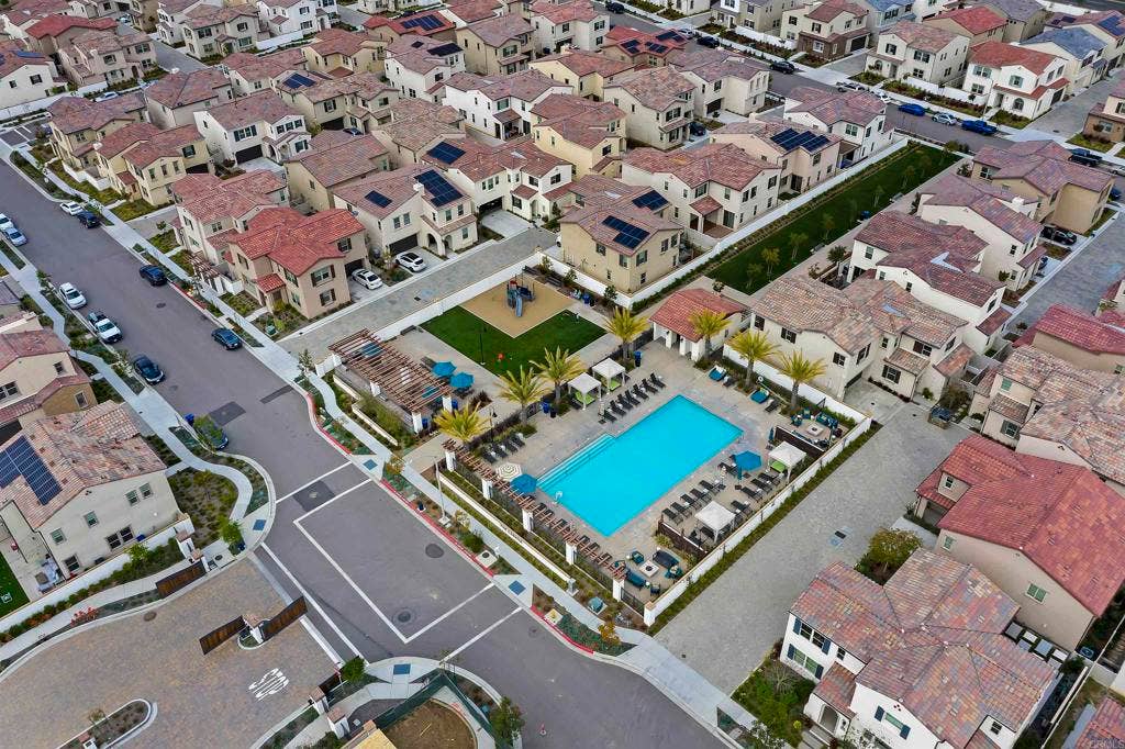 250 Treasure Drive, San Marcos, CA 92078 250 Treasure Drive, San Marcos, CA 92078
