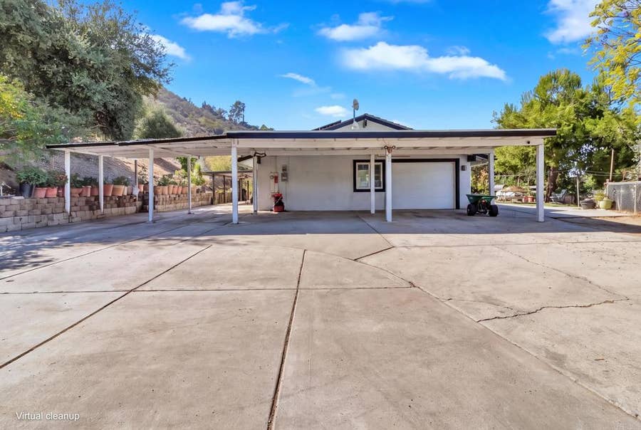 Property photo for 33922 Lilac Rd, Valley Center, CA