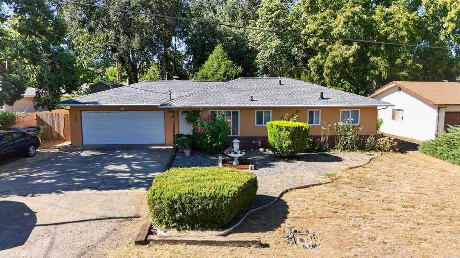 Property photo for 4398 E Bonnyview Road, Redding, CA