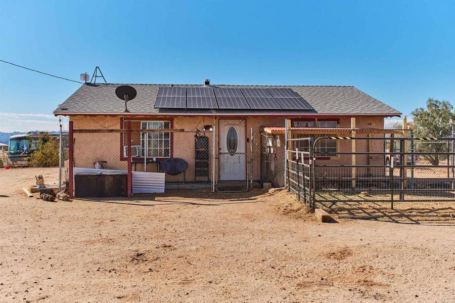 Property photo for 65337 Hoover Road, Joshua Tree, CA