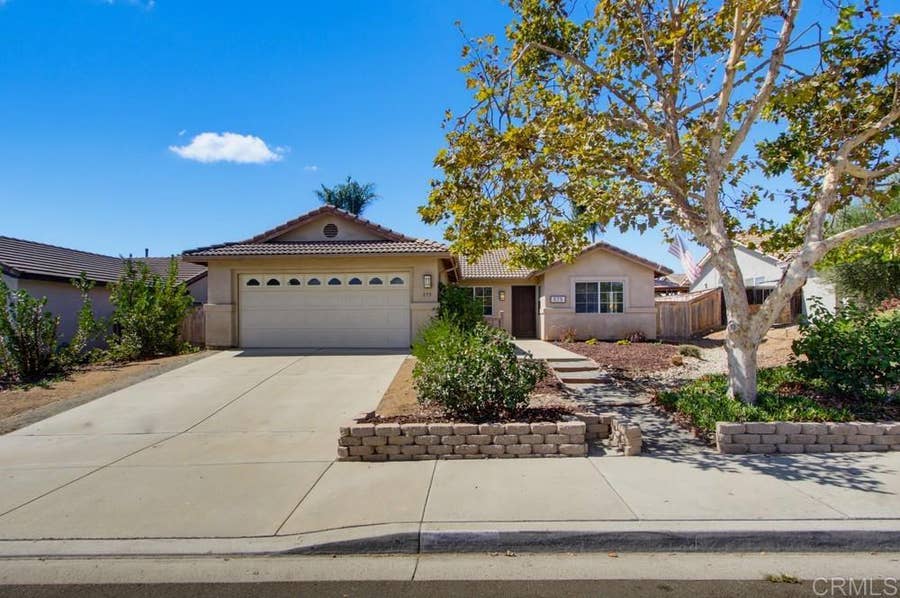 Property photo for 575 Alta Meadow Lane, Escondido, CA