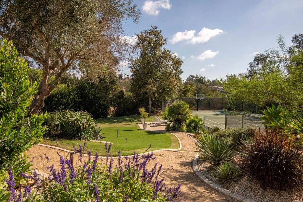 5315 La Crescenta Road, Rancho Santa Fe, CA 92067