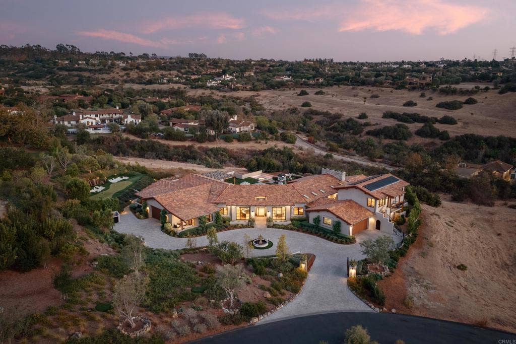 7555 Northern Lights, San Diego, CA 92127 7555 Northern Lights, San Diego, CA 92127