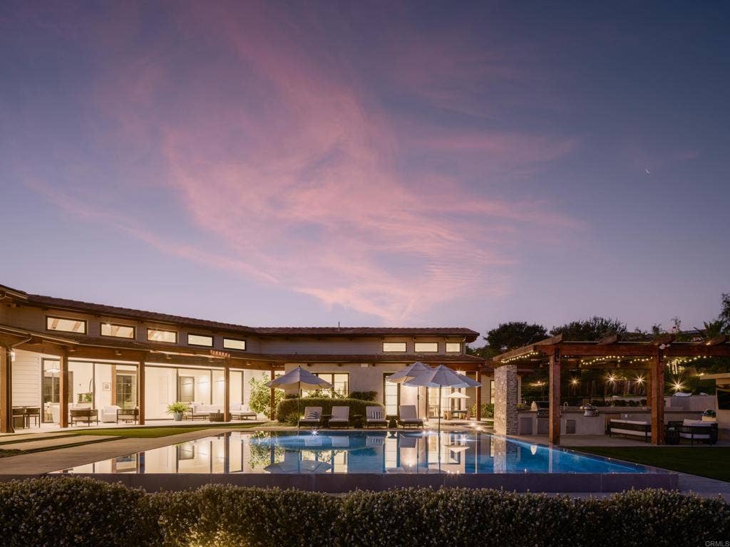 7555 Northern Lights, San Diego, CA 92127 7555 Northern Lights, San Diego, CA 92127