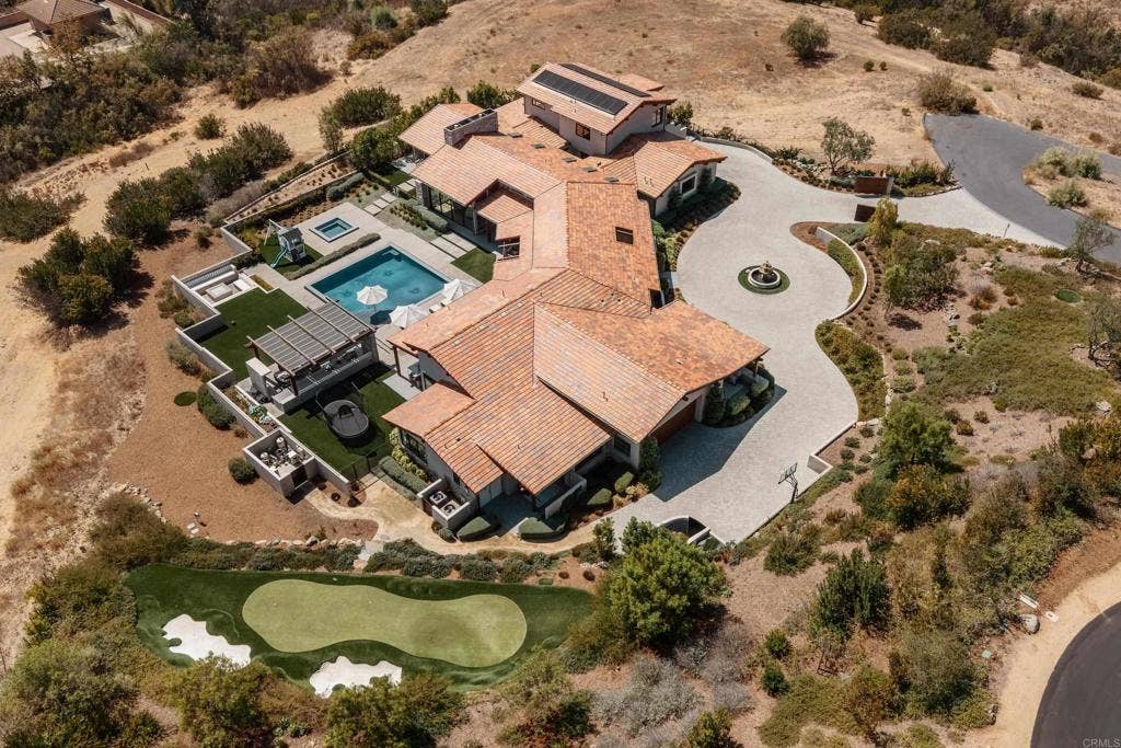 7555 Northern Lights, San Diego, CA 92127 7555 Northern Lights, San Diego, CA 92127