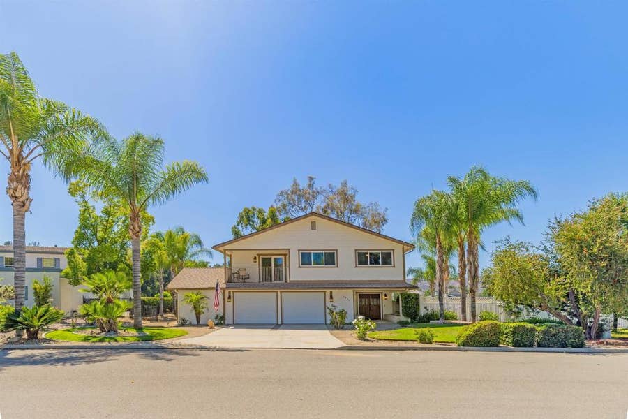 Property photo for 15536 Indian Head Ct, Ramona, CA