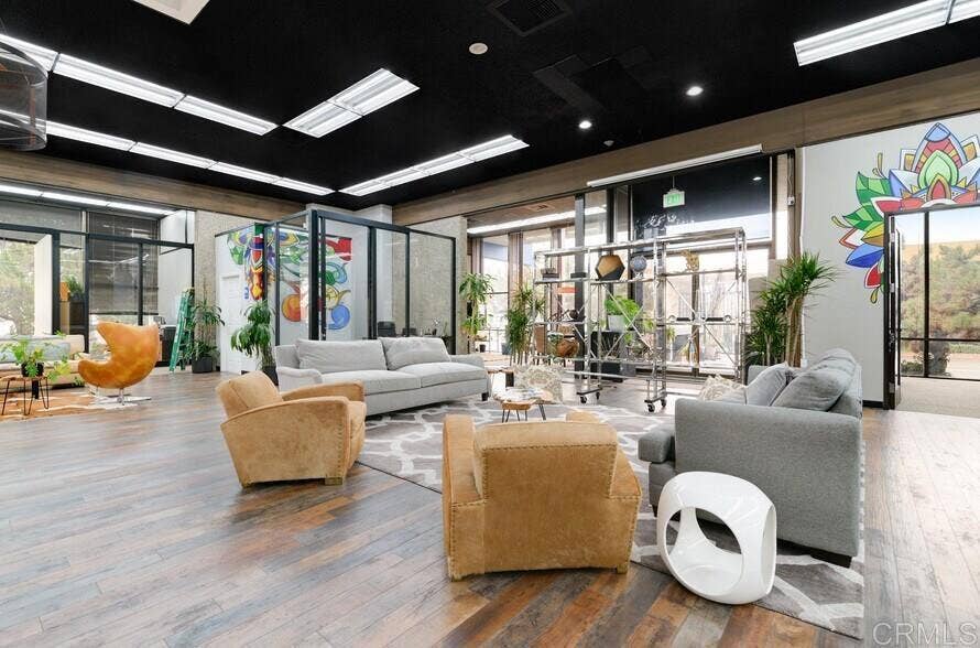 140 N Escondido Boulevard, Escondido, CA 92025 140 N Escondido Boulevard, Escondido, CA 92025