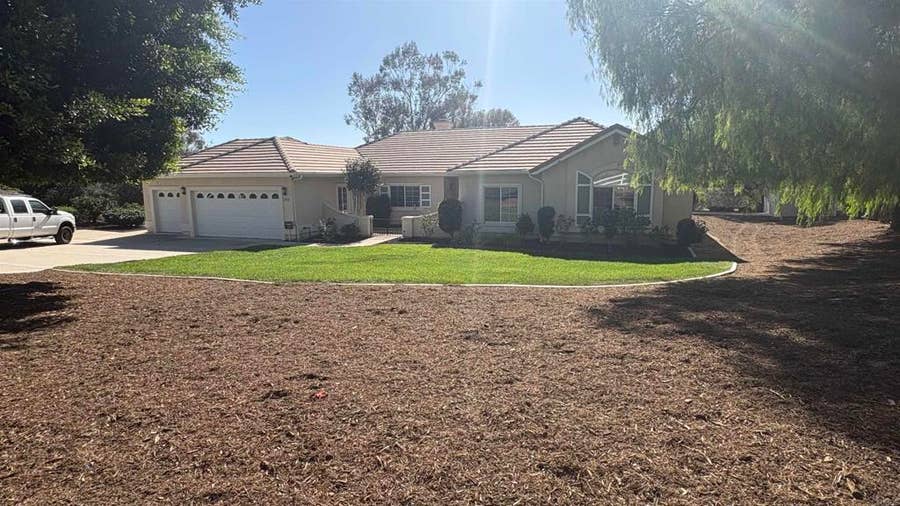 Property photo for 1352 Tierra Roja Drive, Fallbrook, CA