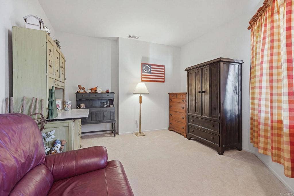 33012 Regina Drive, Temecula, CA 92592