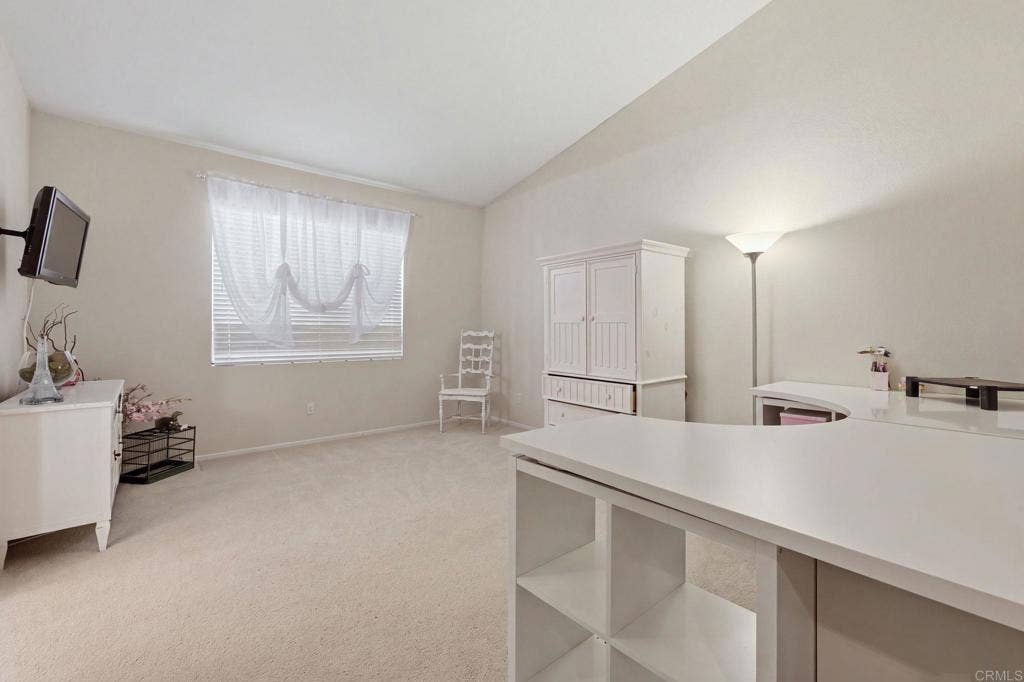 33012 Regina Drive, Temecula, CA 92592