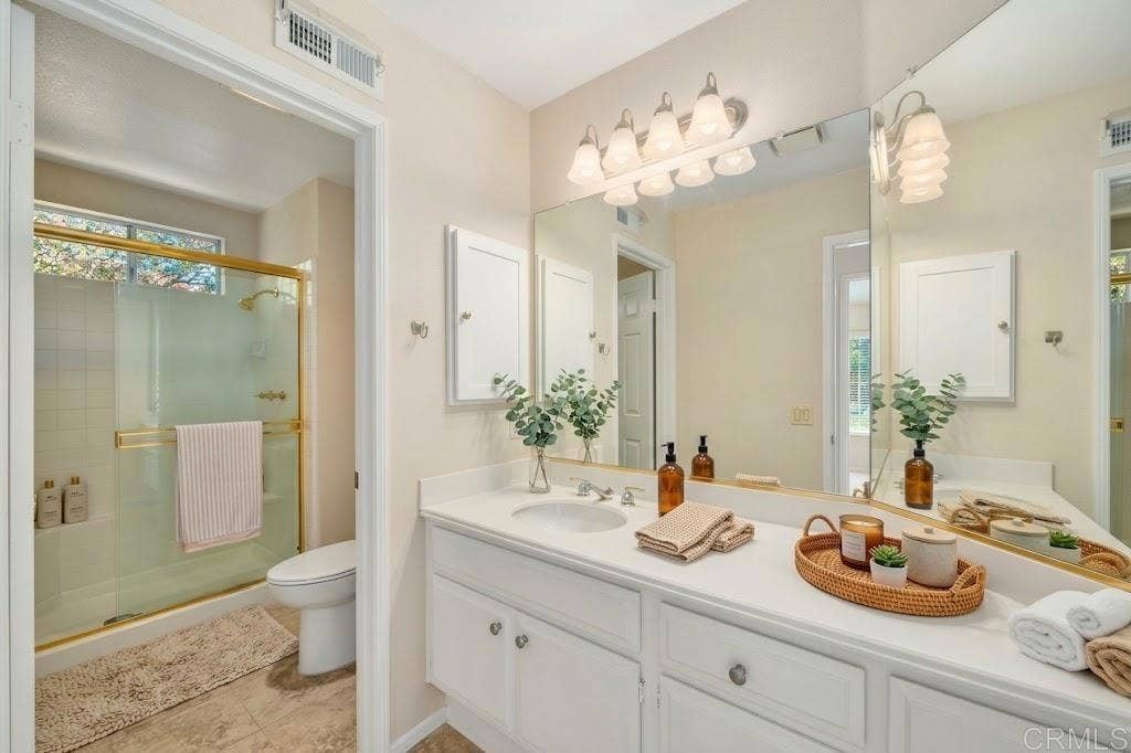 1242 Rue Saint Moritz, San Marcos, CA 92078 1242 Rue Saint Moritz, San Marcos, CA 92078