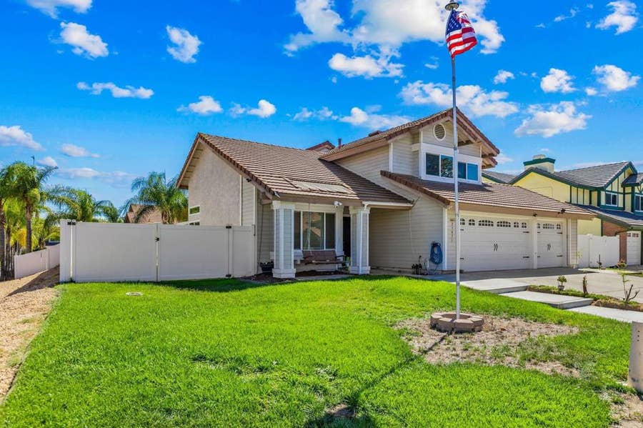 Property photo for 25471 Lacebark Drive, Murrieta, CA