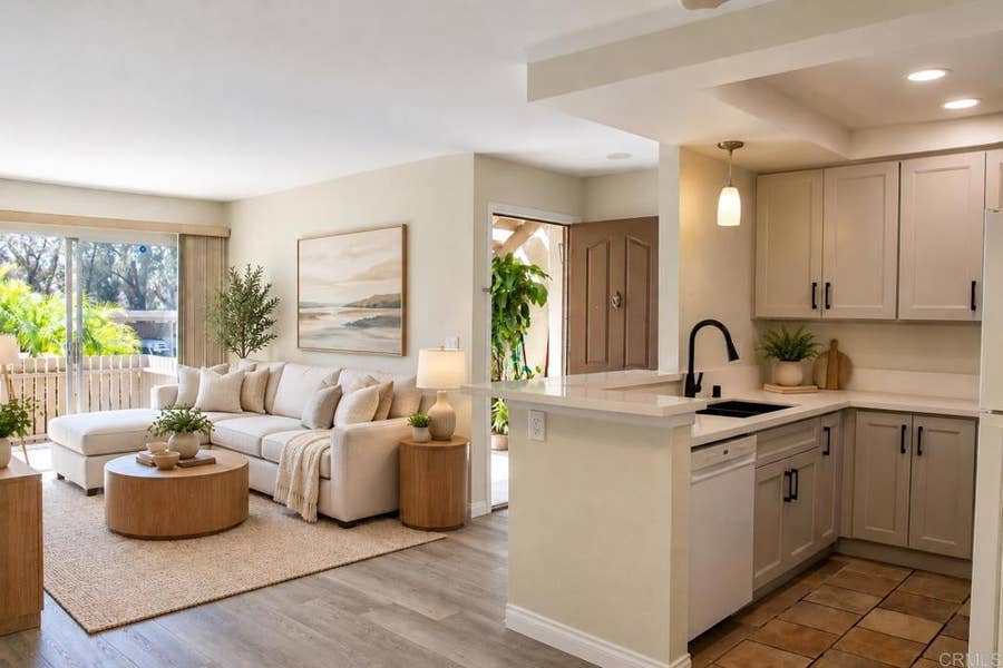 Property photo for 432 Edgehill Lane, #169, Oceanside, CA