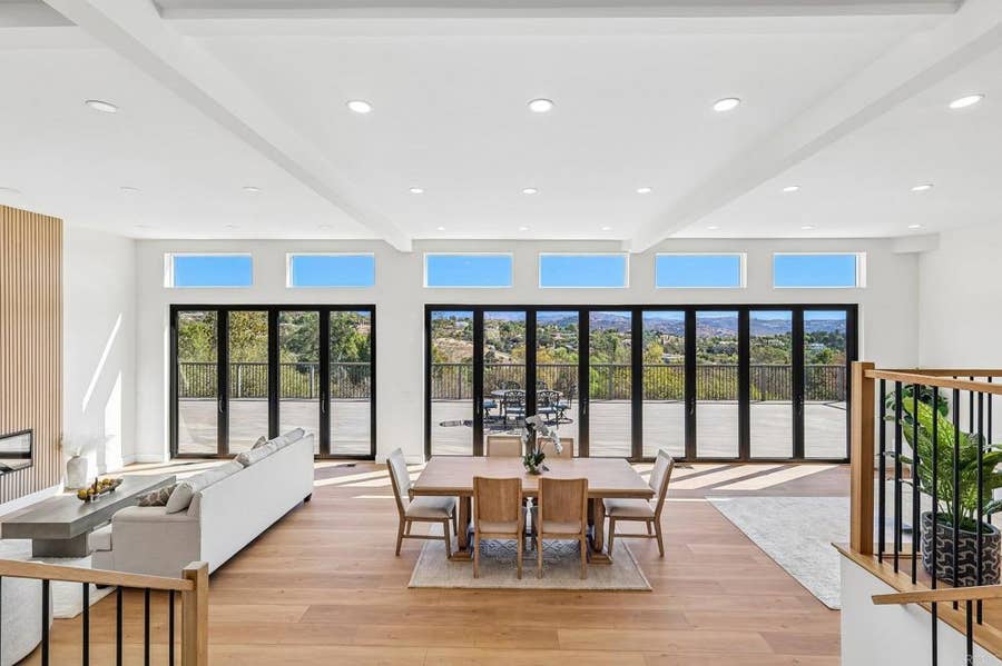 Property photo for 3642 Alta Vista Drive, Fallbrook, CA