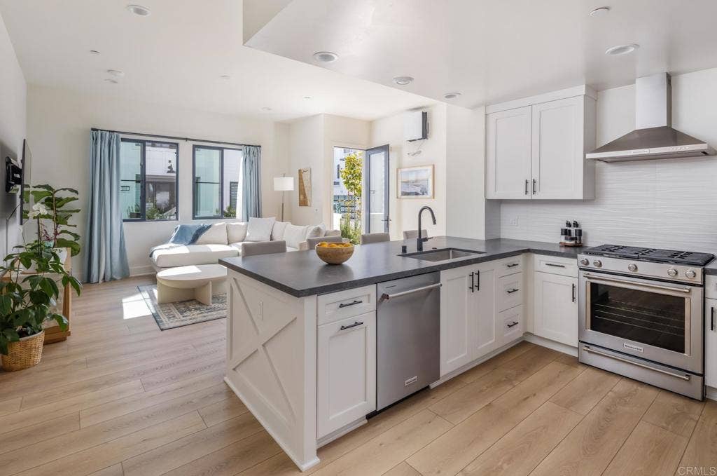 1502 Livorno Place, #104, Encinitas, CA 92024 1502 Livorno Place, #104, Encinitas, CA 92024