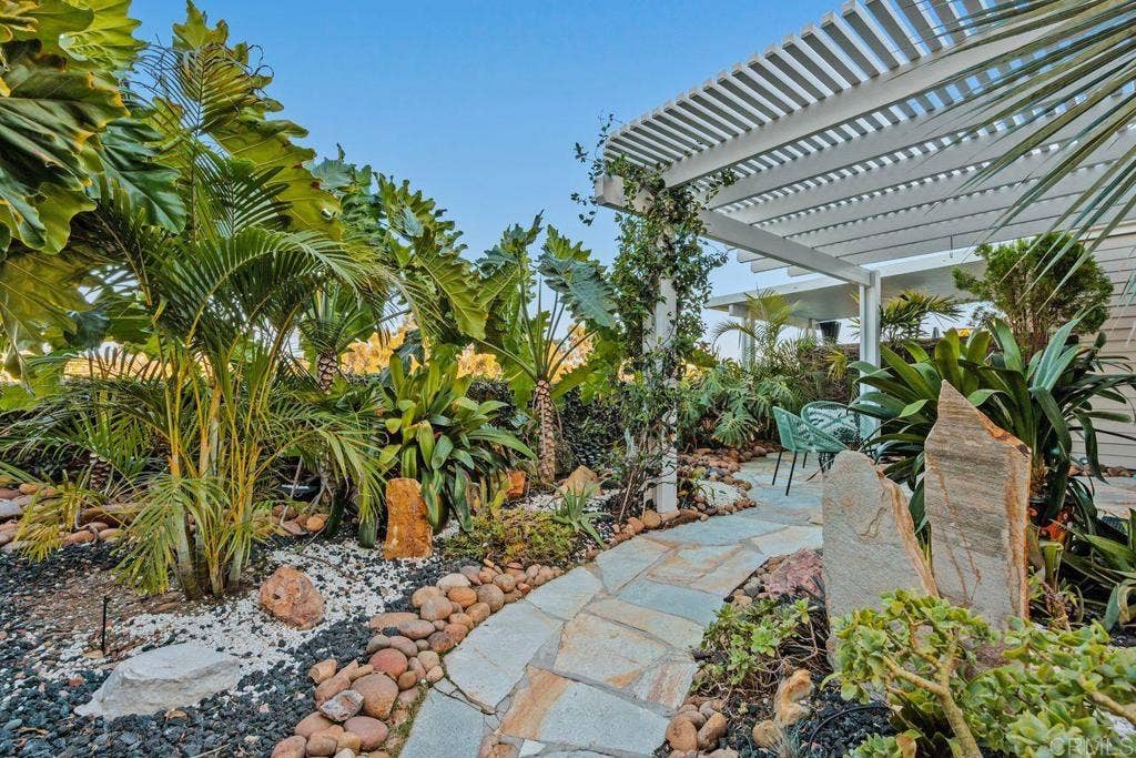 7020 Lantana, Carlsbad, CA 92011