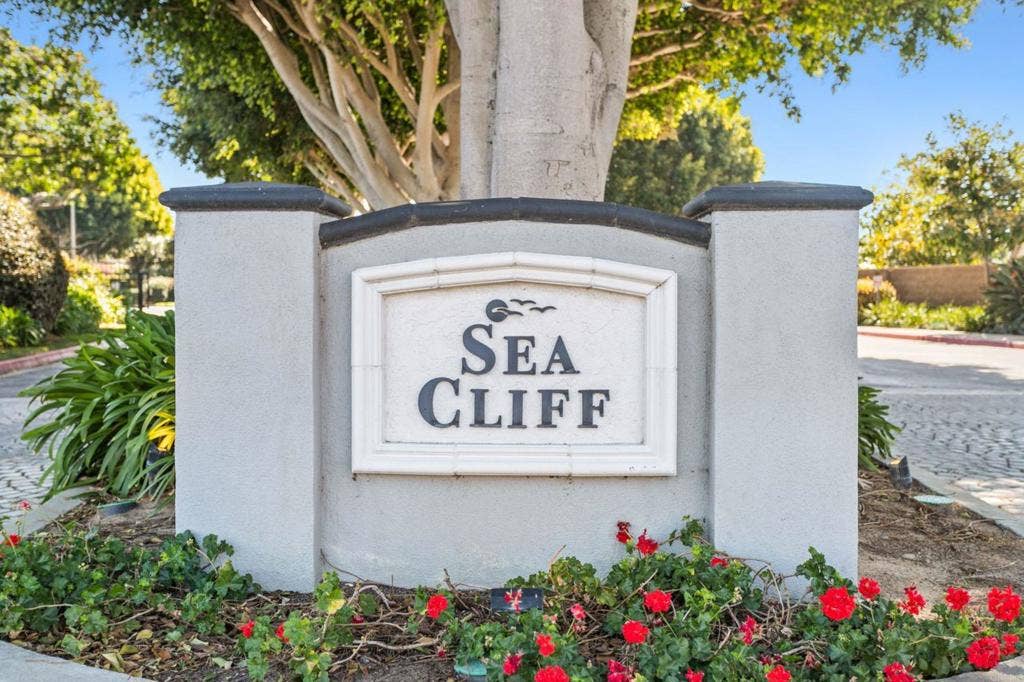 7020 Lantana, Carlsbad, CA 92011