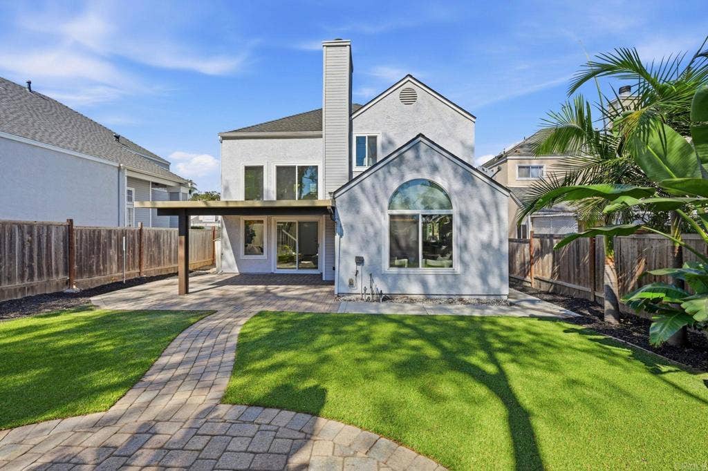 1866 Via Primero, Oceanside, CA 92056 1866 Via Primero, Oceanside, CA 92056