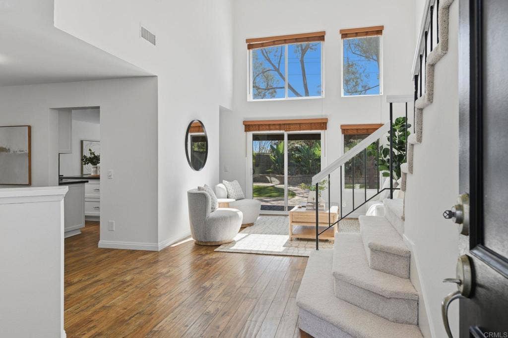 1866 Via Primero, Oceanside, CA 92056 1866 Via Primero, Oceanside, CA 92056