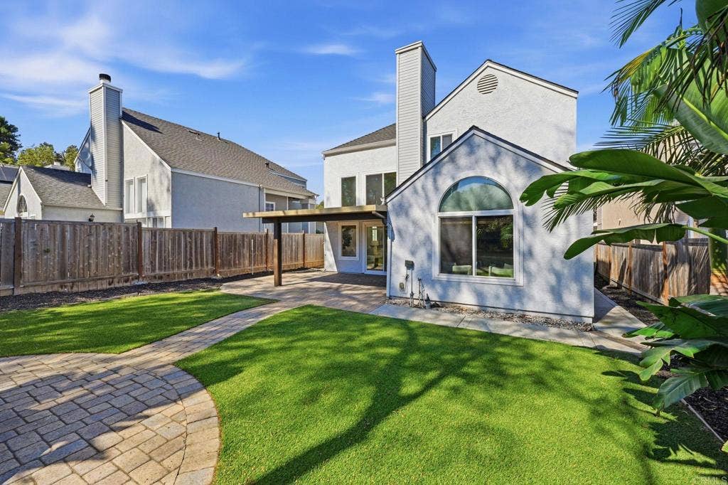 1866 Via Primero, Oceanside, CA 92056 1866 Via Primero, Oceanside, CA 92056