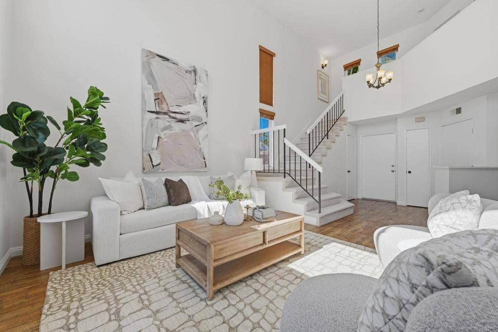 1866 Via Primero, Oceanside, CA 92056 1866 Via Primero, Oceanside, CA 92056