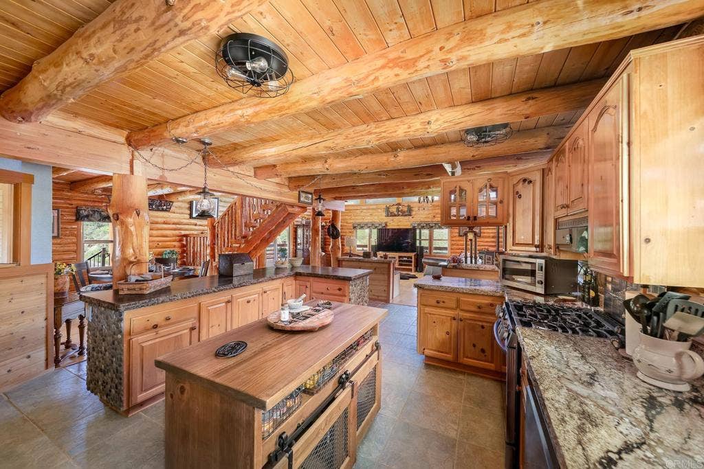 17552 S Mesa Drive, Pauma Valley, CA 92061 17552 S Mesa Drive, Pauma Valley, CA 92061