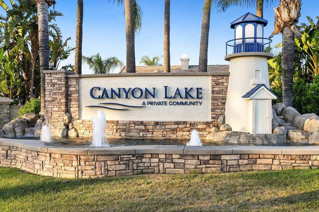 23474 Silver Strike Drive, Canyon Lake, CA 92587