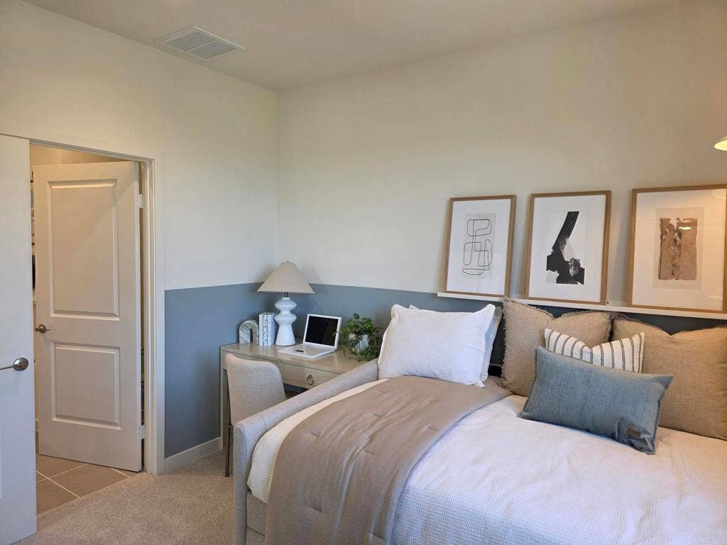 717 Vibrant Glen, Escondido, CA 92026 717 Vibrant Glen, Escondido, CA 92026
